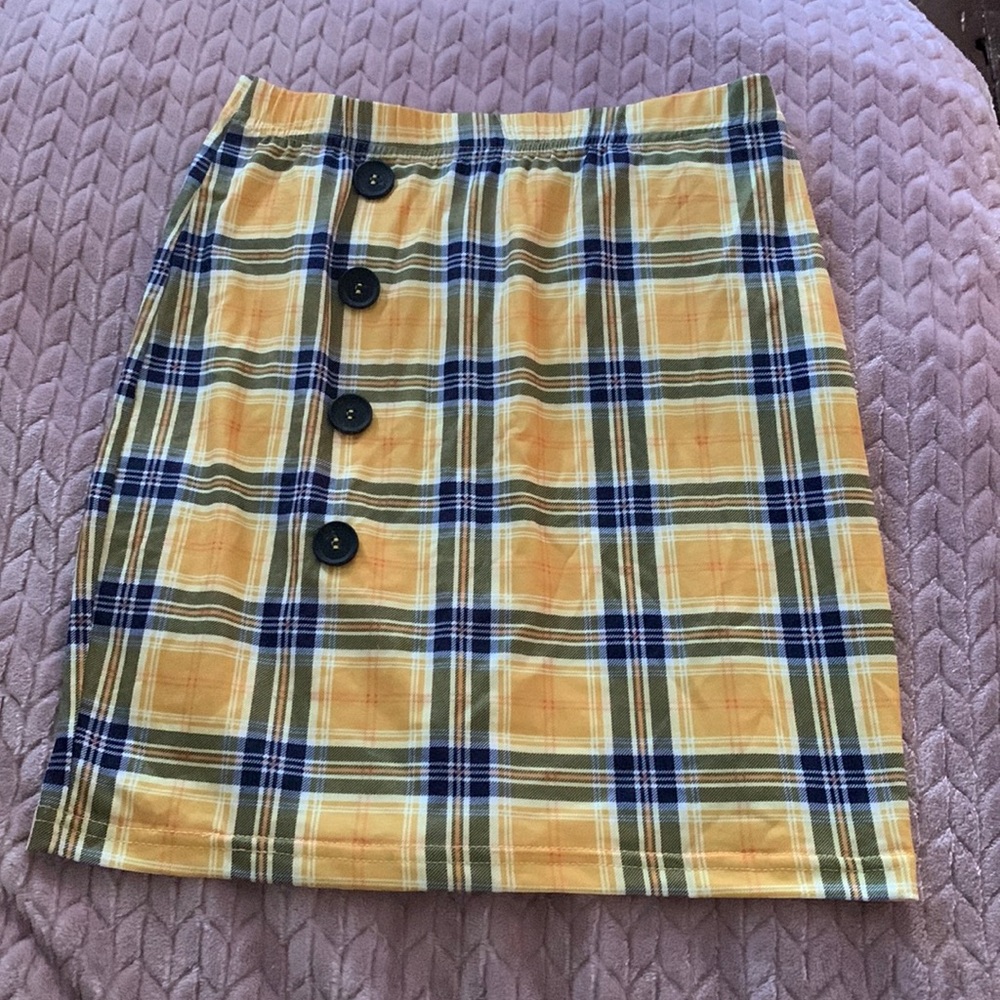 Yellow plad pencil skirt